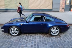 Porsche 911 Carrera 4 3.6 Coupe X51 Pack 1995 года 